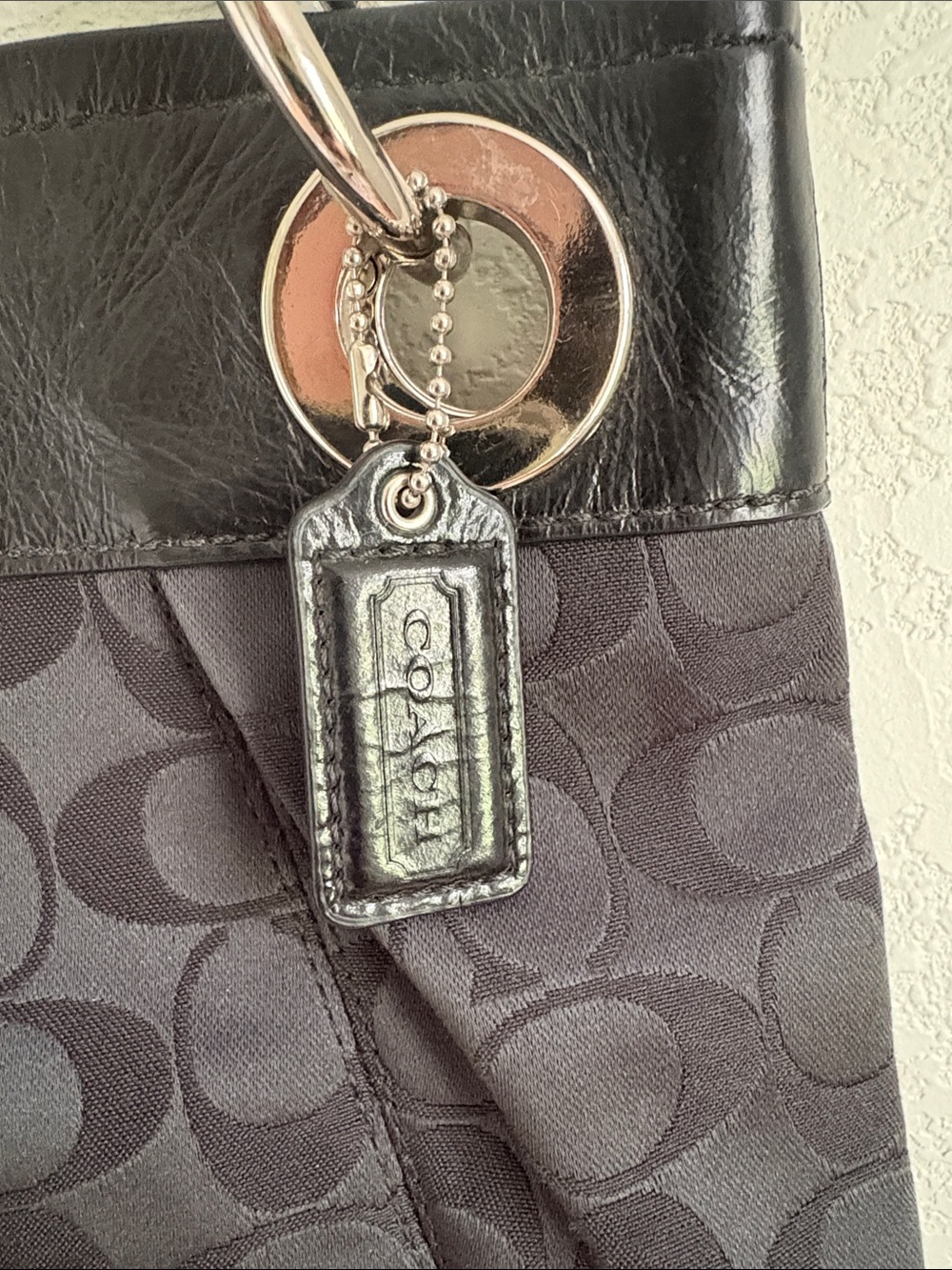 Coach Black Ashley Signature Shoulder Bag - Picture 2 of 7
